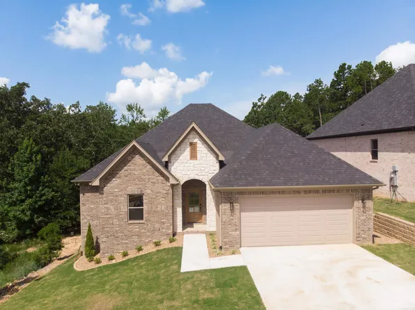 137 Ridgeview Trl, Maumelle, AR 72113