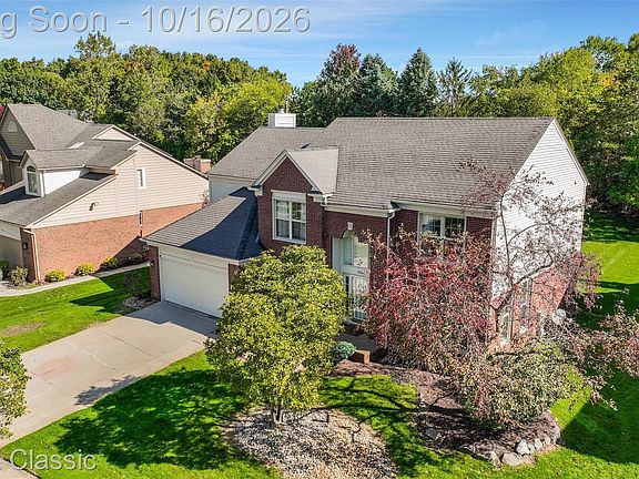4th image of 20828 Veranda Dr