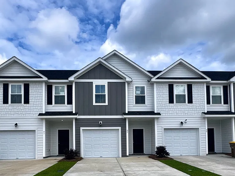 91 Stafford Loop — Photo 2
