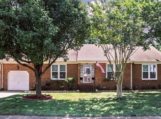 625 Rutherford Dr, Chesapeake, VA 23322