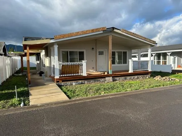 333 Mountain View Dr Unit 73, Talent, OR 97540