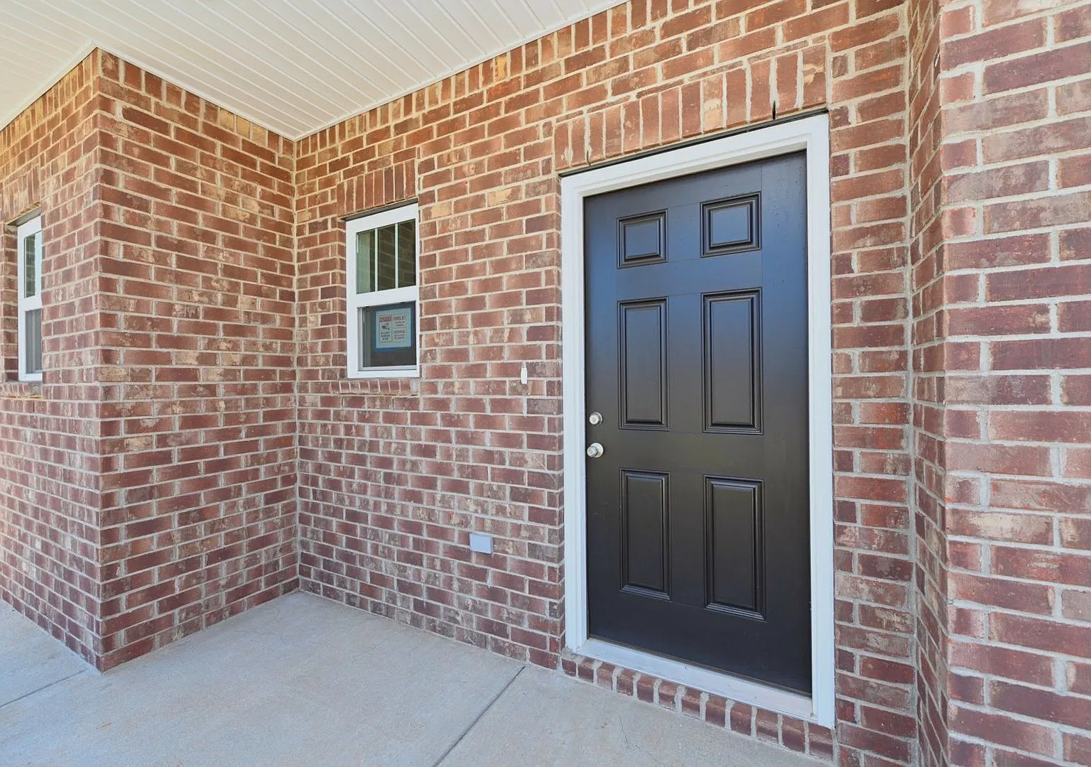 **Be The Lucky One To Live In This 2024-Built Home In Smith Farms By Goodall Homes** — Photo 4