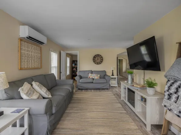 18 Arundel Rd Floor 1-ID1532222P, Kennebunkport, ME 04046