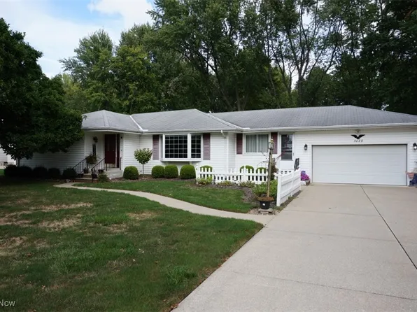 3089 Jaycox Rd, Avon, OH 44011