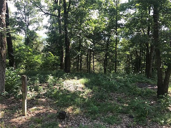 3rd image of Leatherwood Dr