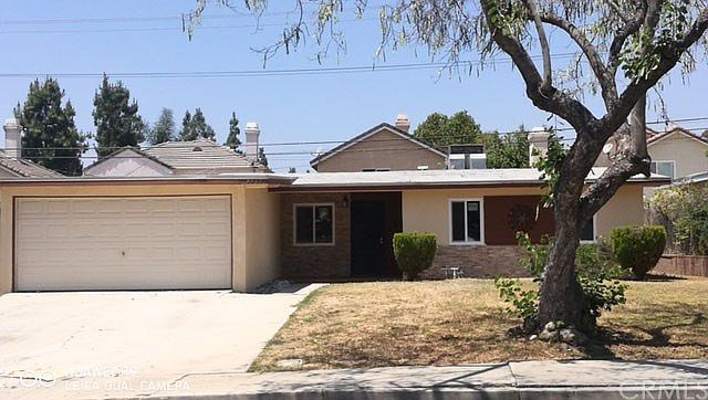 1st image of 2407 Merrywood St