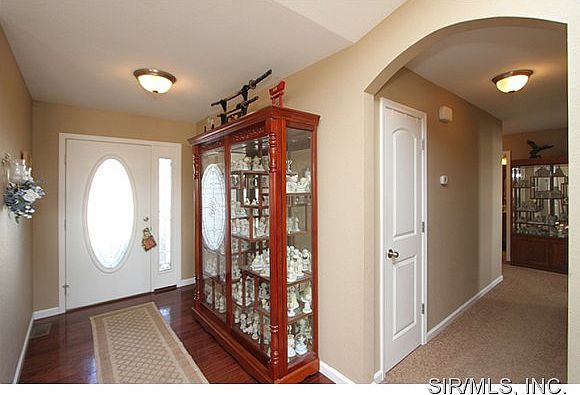 1st image of 1178 Larkspur Dr