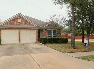 17602 Haywood Oaks Dr, Houston, TX 77095