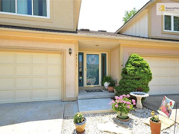 Covered front entryway