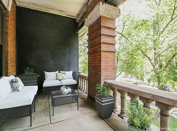 5th image of 5510 S Hyde Park Blvd #2