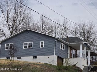 1104 E Filbert St, Archbald, PA 18403