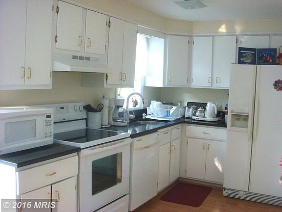 4th image of 12265 Bonmot Pl