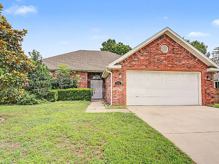 3558 W Clearwood Dr — Photo 2
