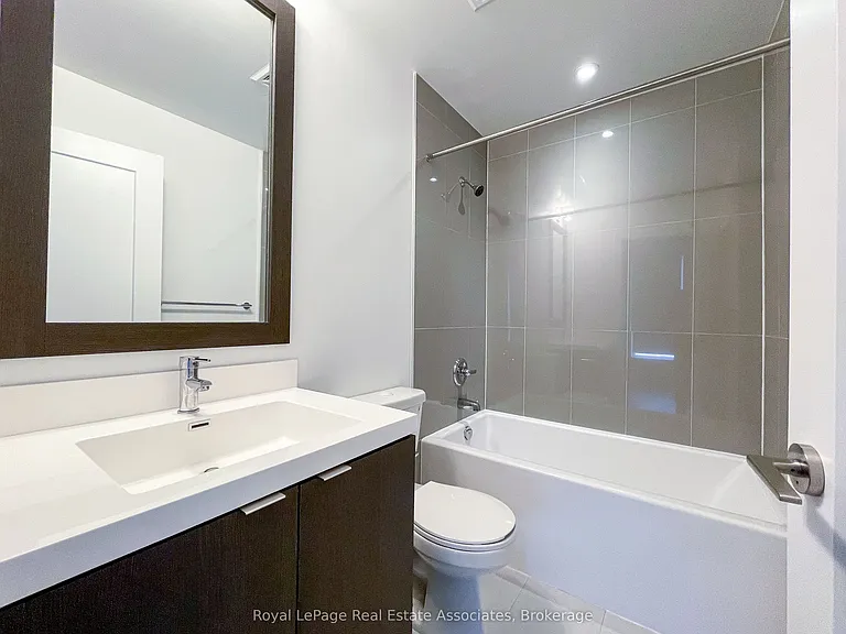 7 Mabelle Ave #3307 — Photo 12