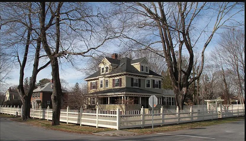 1st image of 73 Lake St
