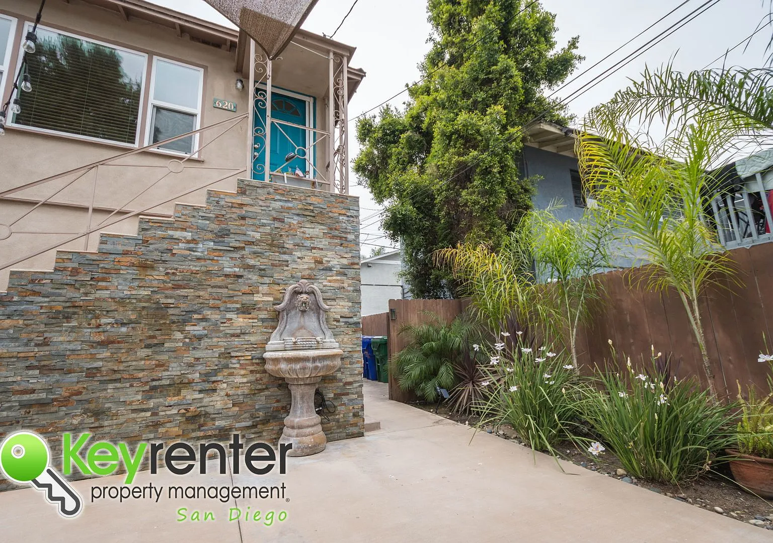Beautiful Condo Only 6 blocks to the beach | Seaside District of Oceanside — Photo 1