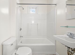 8 Richardson St #2A, Wakefield, MA 01880