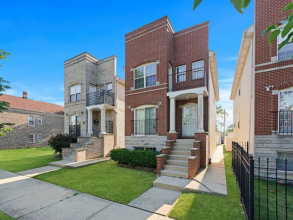 3rd image of 1526 S Kedvale Ave