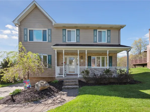 475 Pinion Dr, Imperial, PA 15126