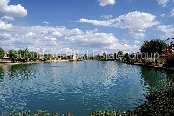 920 W Calle Tikal — Photo 28
