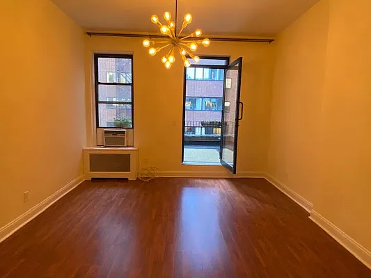 Rented by Compass | media 11