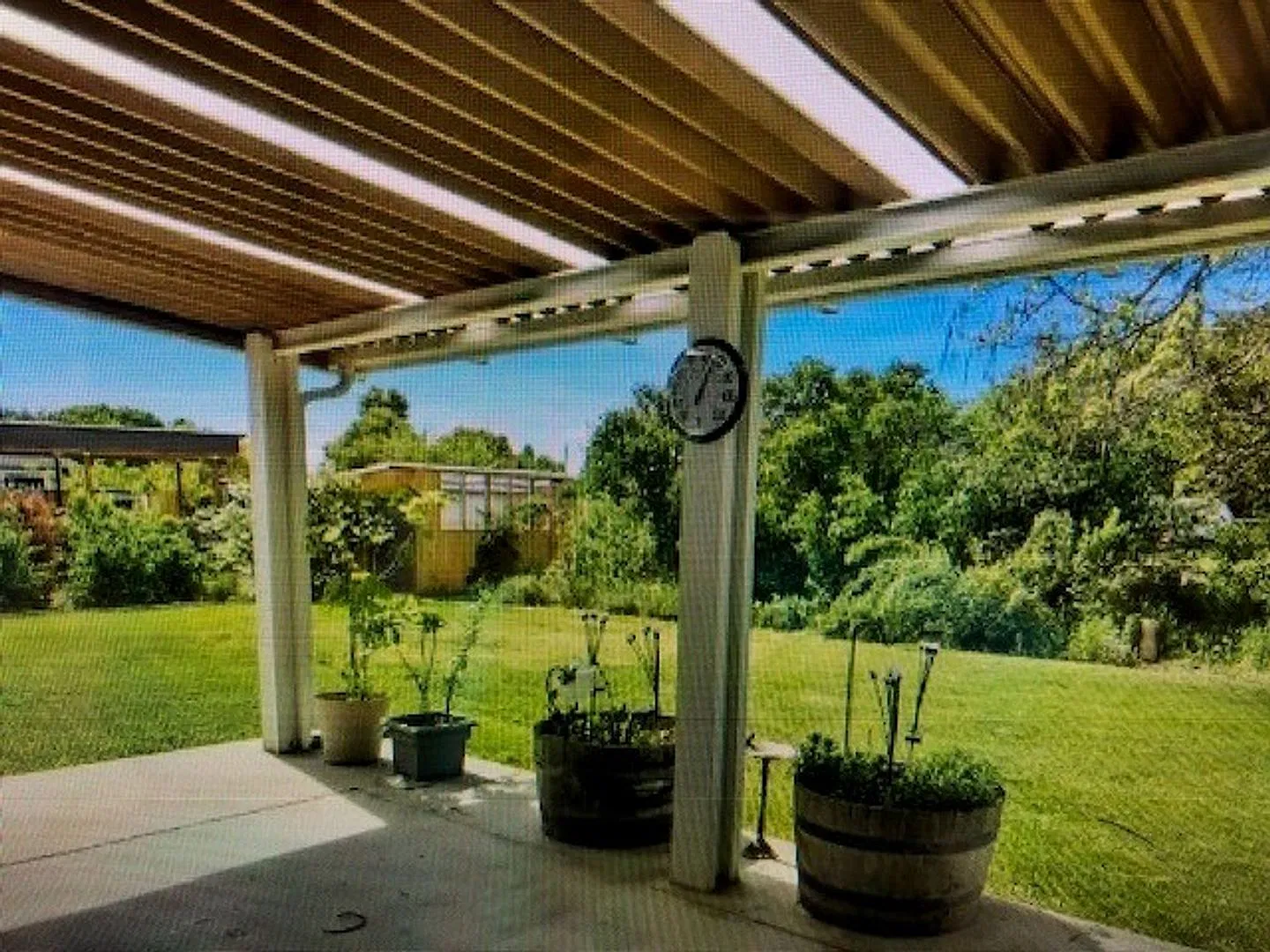 Lovely 3 Bed, 2 Bath Home on Cul-de-Sac — Photo 4