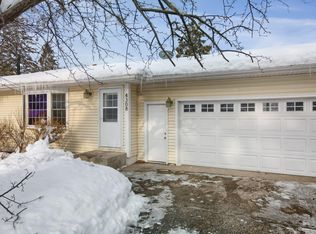 4308 Amber Dr, Eagan, MN 55122