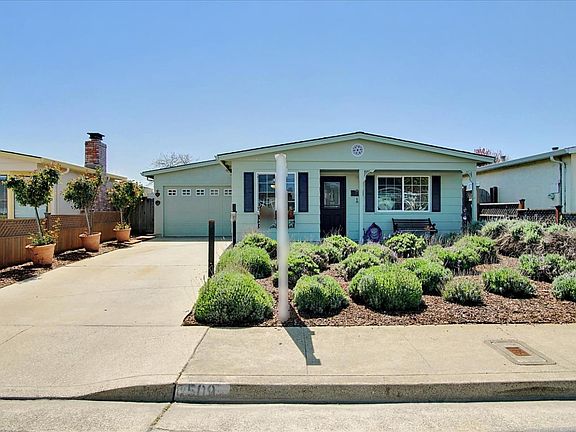 2nd image of 509 Cedar Dr