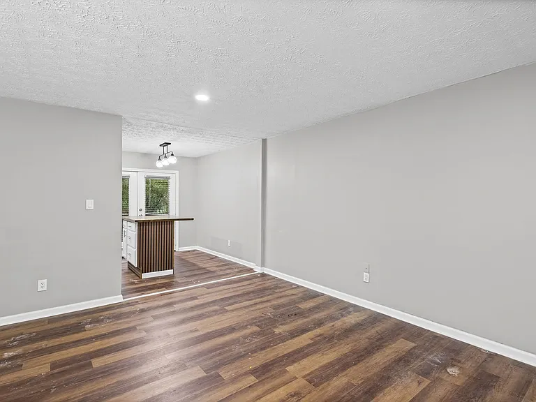 3100 Fern Valley Dr SW #A — Photo 7