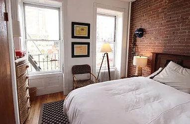 Rented by LJ Sloane Management