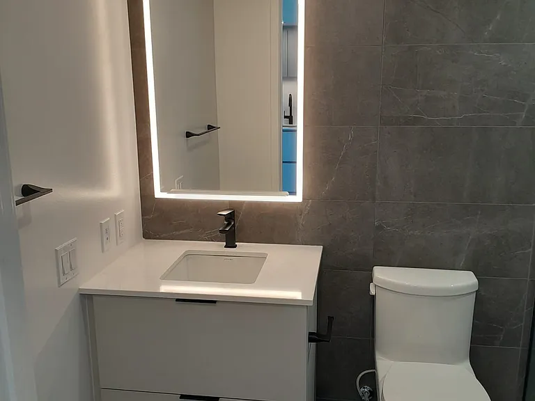 609 Sherbourne St #1309 — Photo 9
