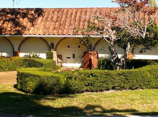 22 Seneca Rd, Sea Ranch Lakes, FL 33308