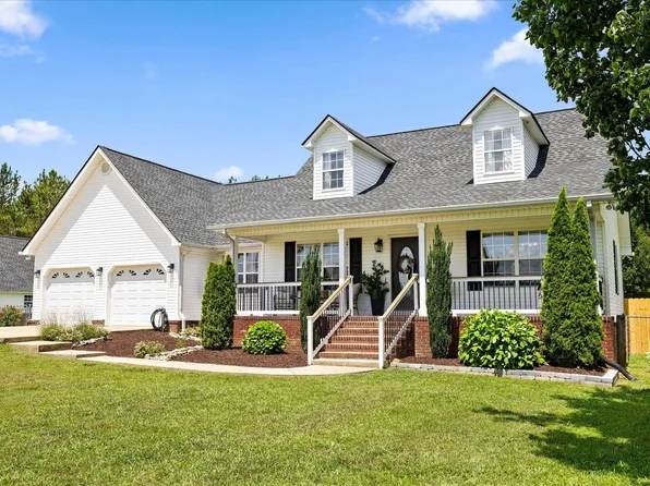 123 Plainview Dr, Rogersville, AL 35652