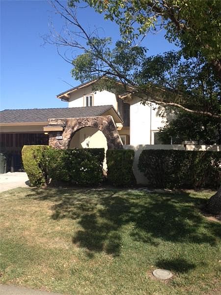 1st image of 5820 Gloria Dr