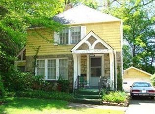 1694 Beverly Hills Dr, Euclid, OH