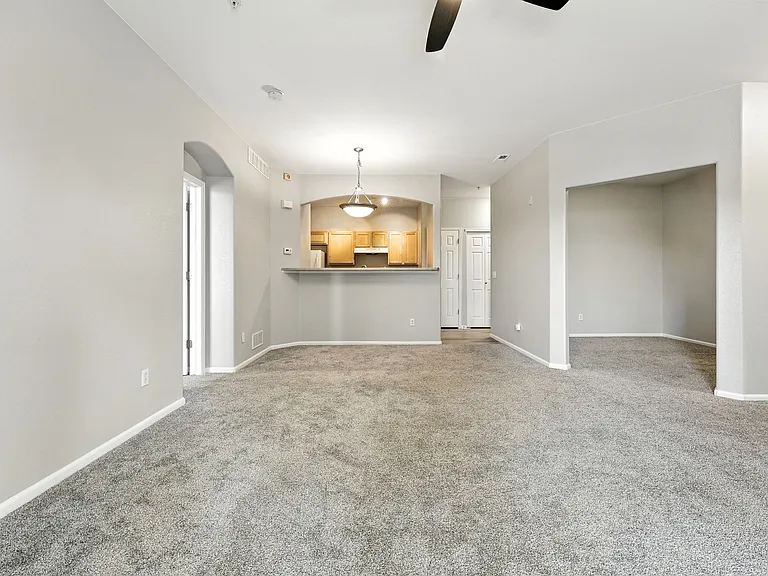 5255 Memphis St #312 — Photo 23