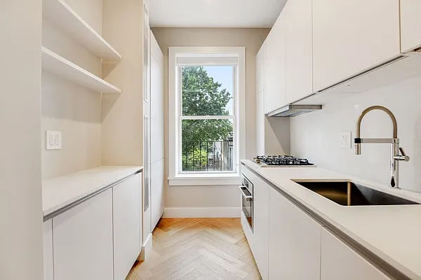 Rented by Akelius Real Estate Management | media 17
