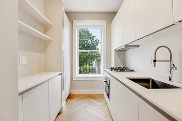 Rented by Akelius Real Estate Management