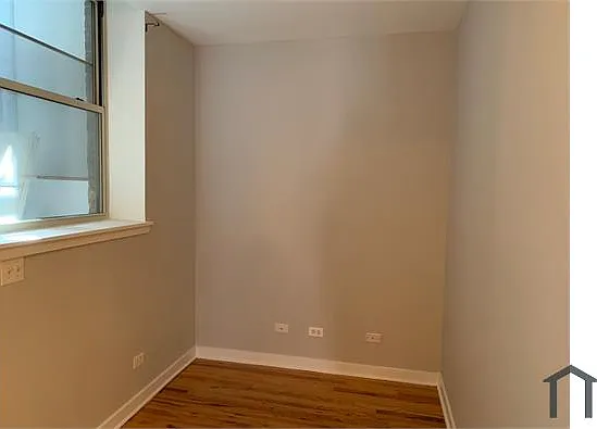 7508 N Damen Ave #1 — Photo 5