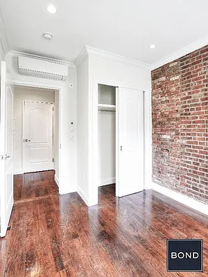 Rented by Bond New York | media 28