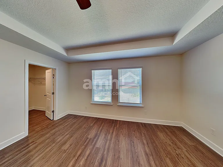 242 Crestrun Loop — Photo 13