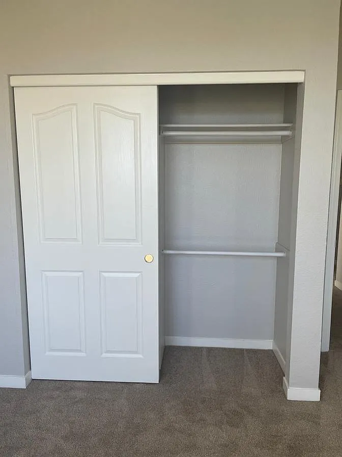 3 bed, 800 sqft, $1,225 — Photo 3