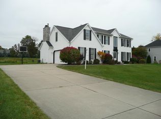 15909 N Lakeshore Dr, Granger, IN