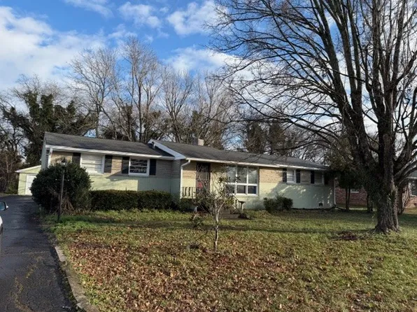 103 W Meade Dr, Lebanon, TN 37087