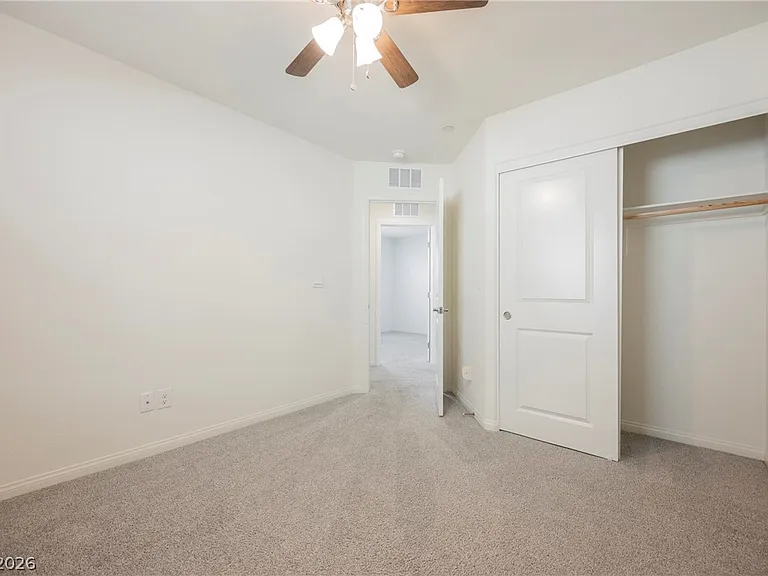 402 Larksong Ave — Photo 26