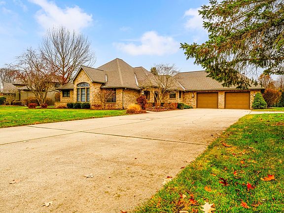3rd image of 3375 Wyndwicke Dr