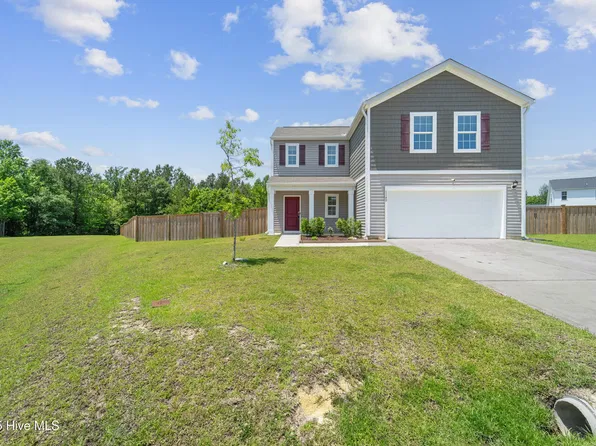 1140 Carteret Manor Dr, Jacksonville, NC