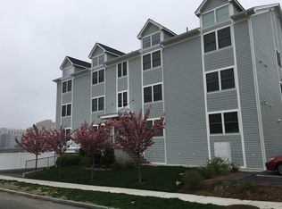 4 Carver St UNIT 7, Worcester, MA 01604