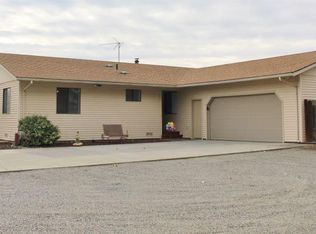 83704 N Harrington Rd, West Richland, WA 99353