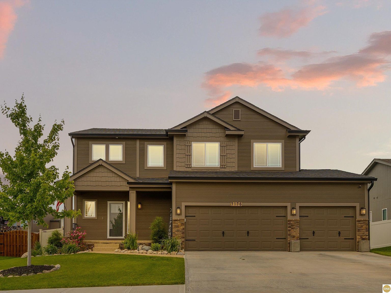 7176 N 166th St, Bennington, NE 68007 | Zillow